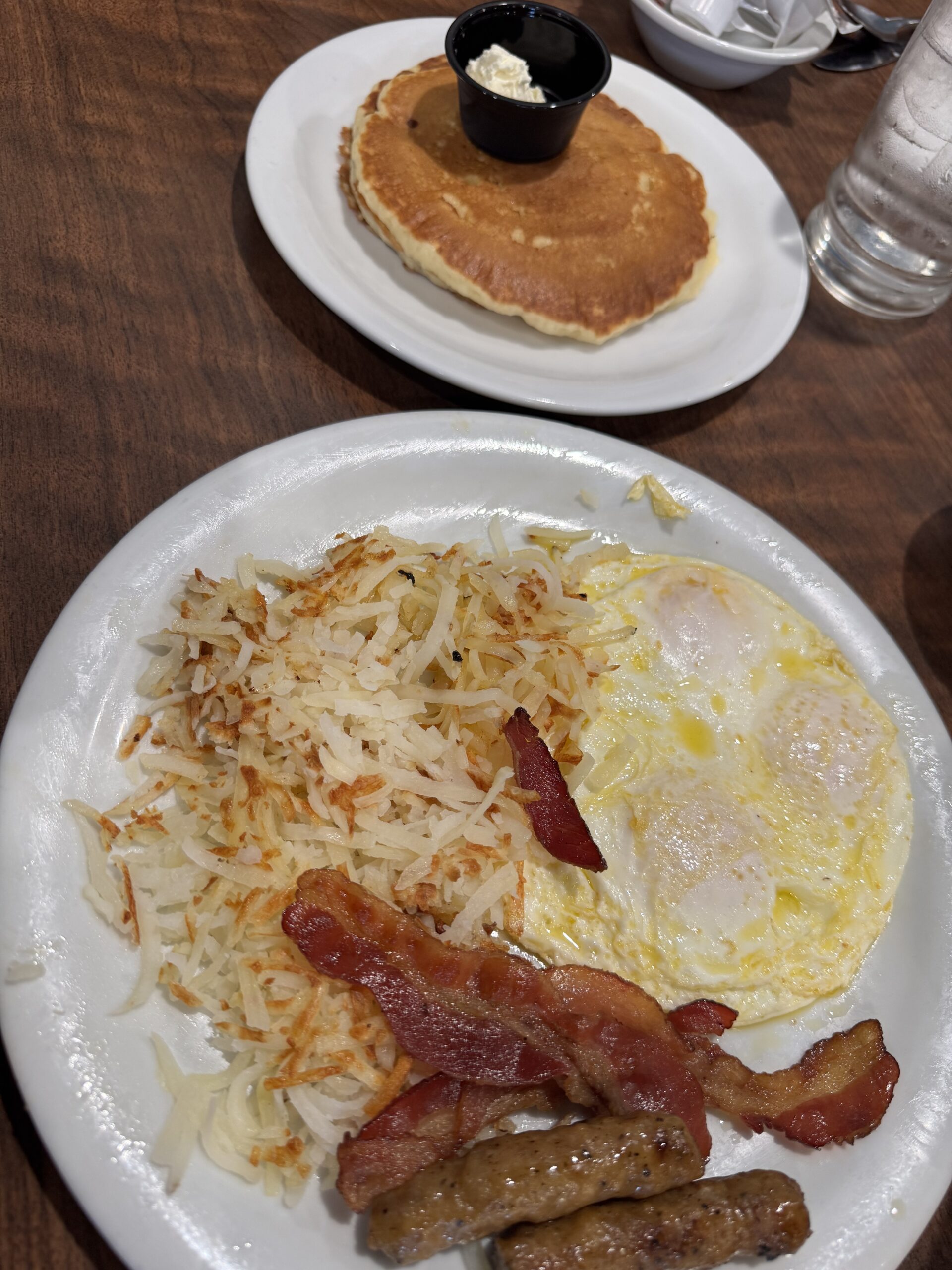 IMG_0866-scaled 🥞 Denny’s Miami – A Classic Breakfast with Real Flavor and Heart